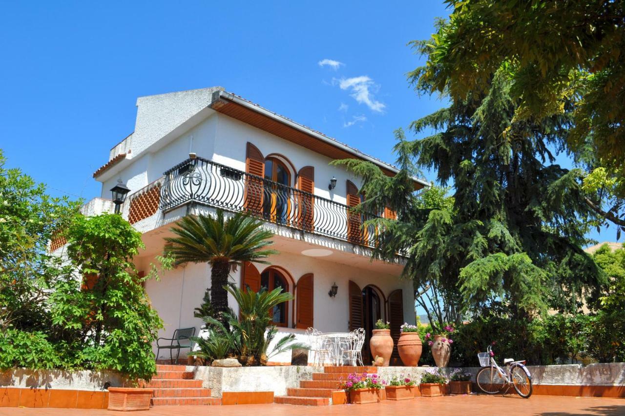 Villa Bea Giardini Naxos Exterior foto